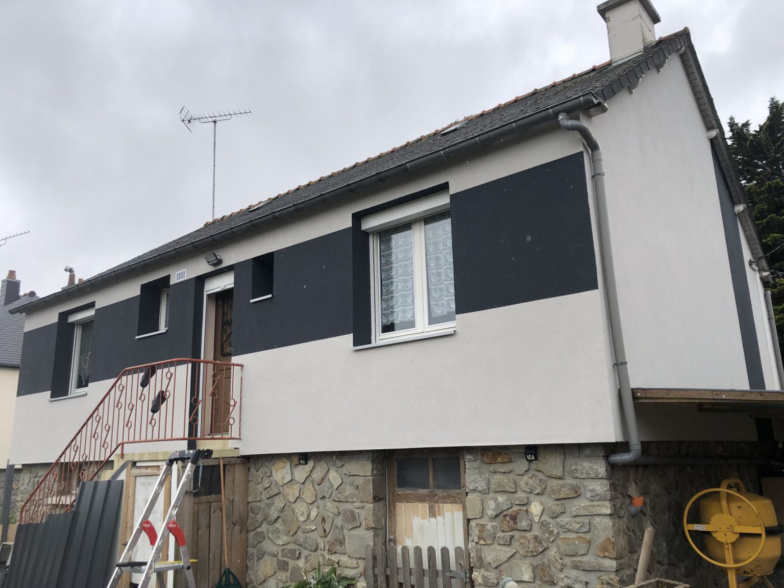 Isolation par l'extérieur d'une maison à Vitré IMR SAS Chantier IMR 35 — free download